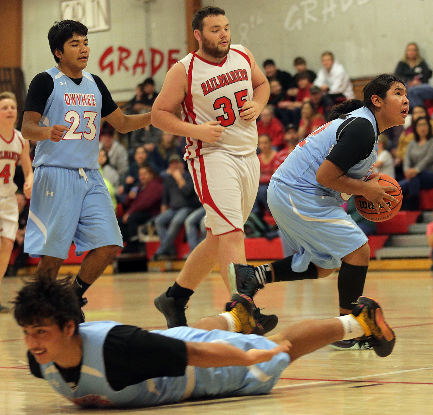 Owyhee at Carlin Boys Basketball (99).jpg